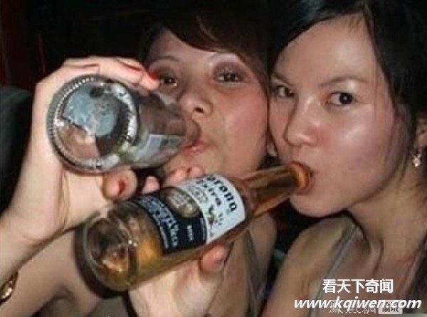 ���ڵ�Ů��ѧ���ޱȷ�� Ұ��ʮ��(��ͼ)